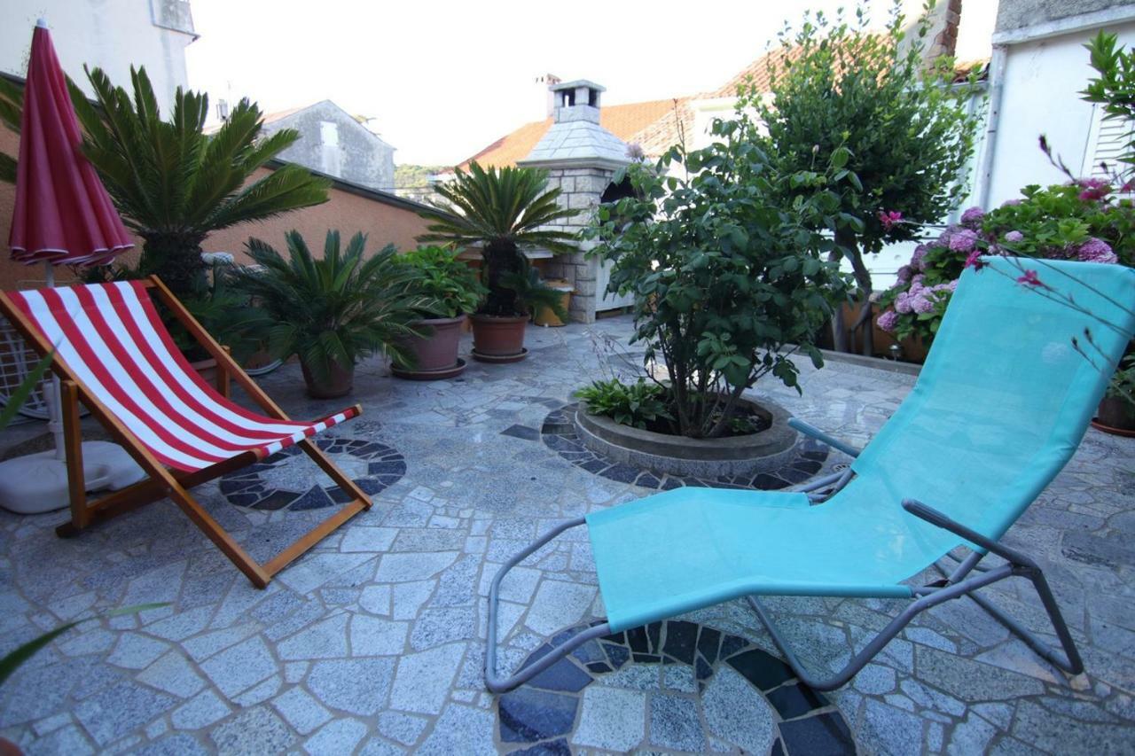 App With A Lovely Patio Mali Lošinj Esterno foto